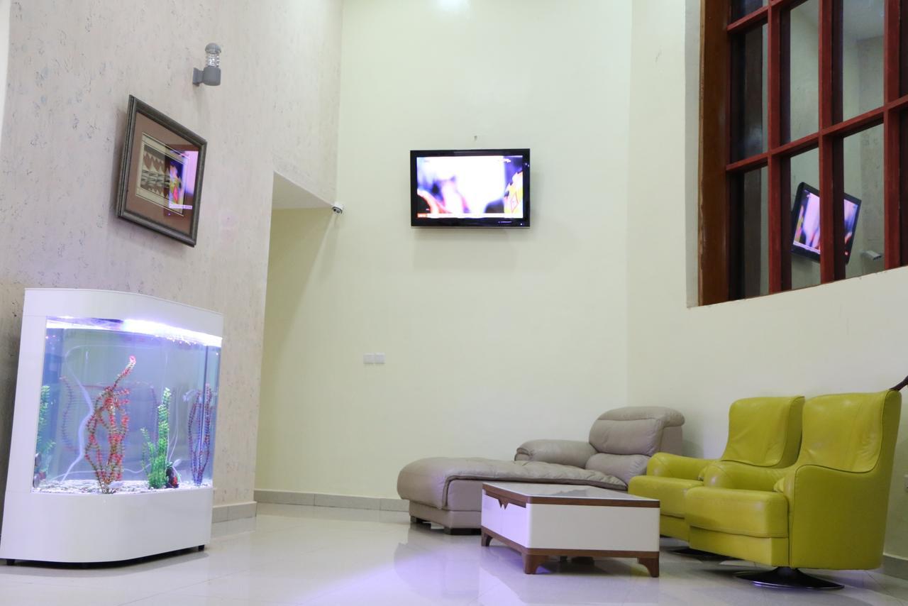 Dove Hotel Kigali Buitenkant foto
