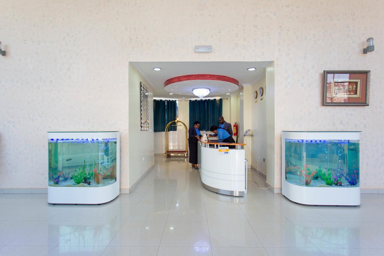 Dove Hotel Kigali Buitenkant foto