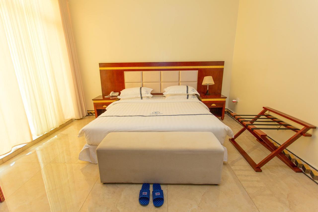 Dove Hotel Kigali Buitenkant foto