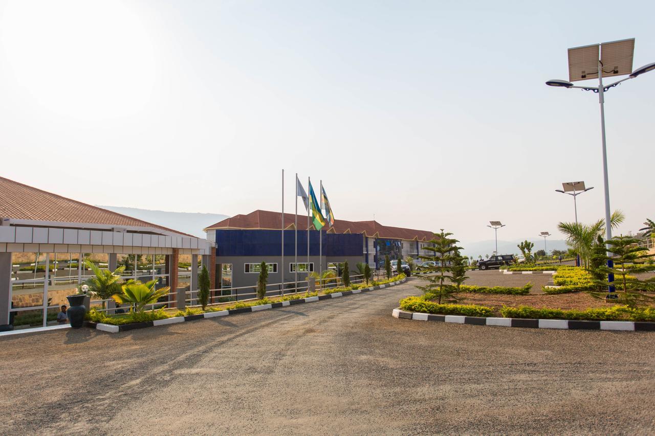Dove Hotel Kigali Buitenkant foto
